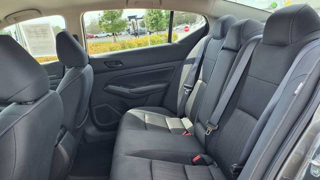 Used 2025 Nissan Altima 2.5 SV image 17