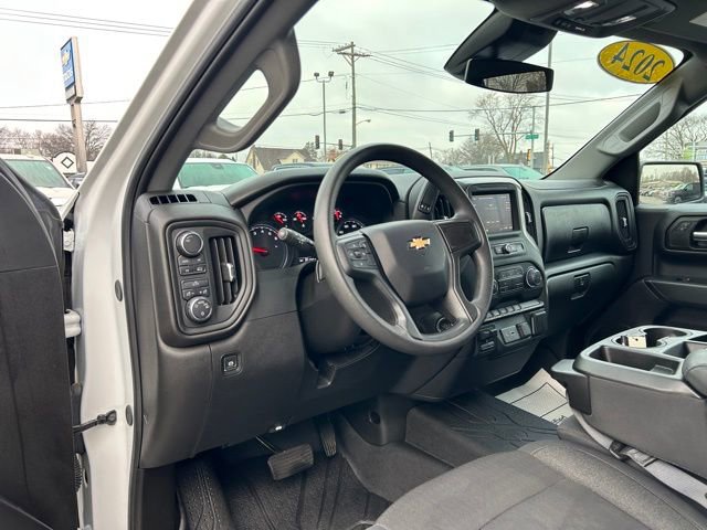 Certified 2024 Chevrolet Silverado 1500 Custom w/ LPO, Dark Essentials Package image 29