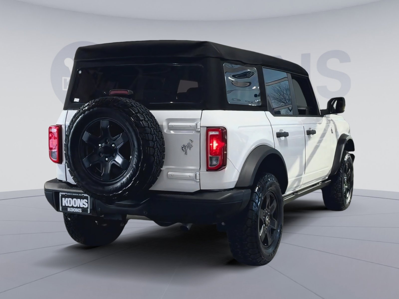 Used 2024 Ford Bronco Black Diamond image 12