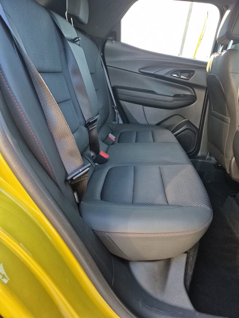 Used 2023 Chevrolet TrailBlazer RS w/ Sun and Liftgate Package FWD image 31