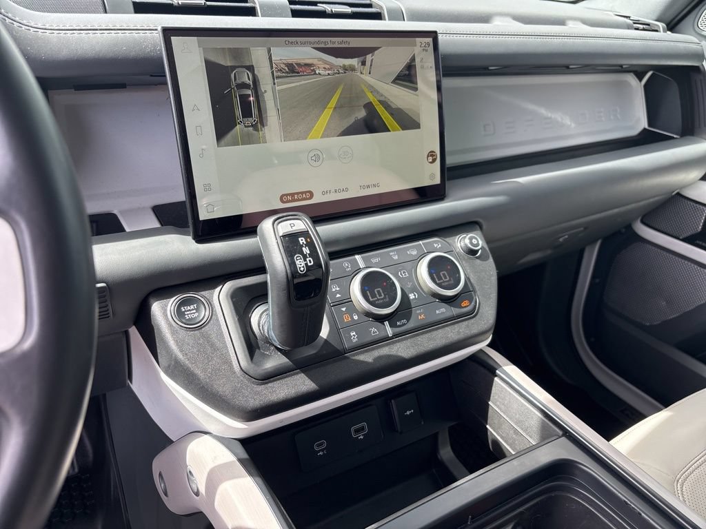 Used 2023 Land Rover Defender 130 First Edition AWD/4WD image 10