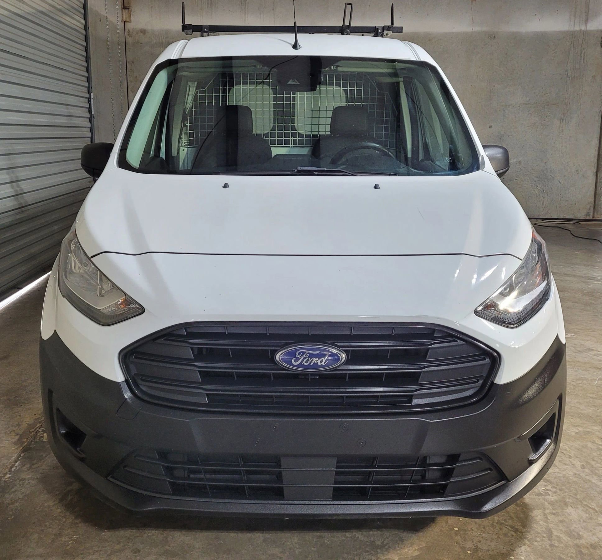 Used 2022 Ford Transit Connect XL image 2