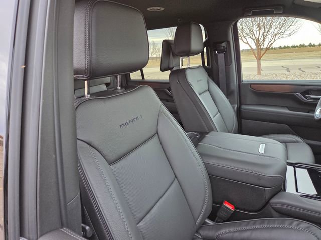 New 2026 GMC Yukon XL Denali image 34
