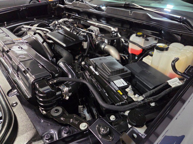 Used 2024 Chevrolet Silverado 2500 LT image 85