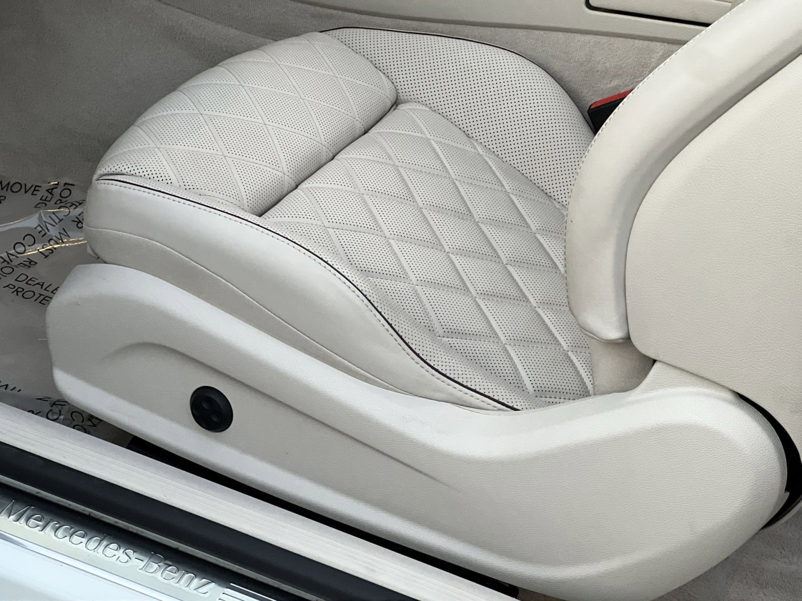 Used 2019 Mercedes-Benz E 450 4MATIC Cabriolet image 12