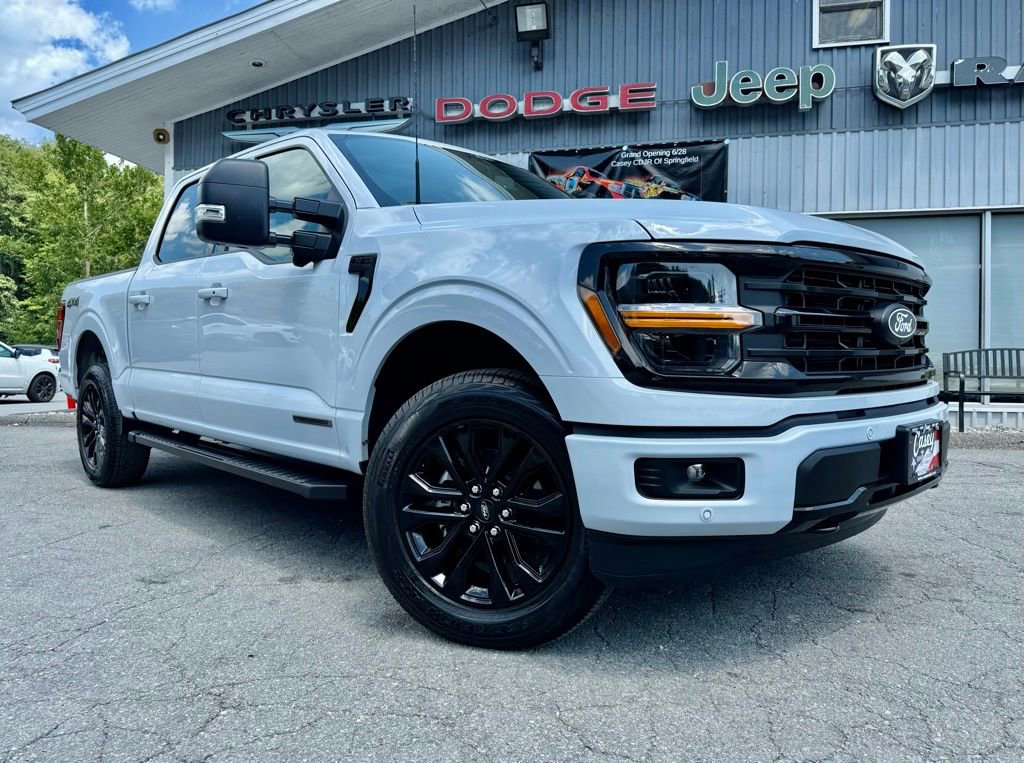 Used 2025 Ford F150 XLT w/ Equipment Group 303A High image 3