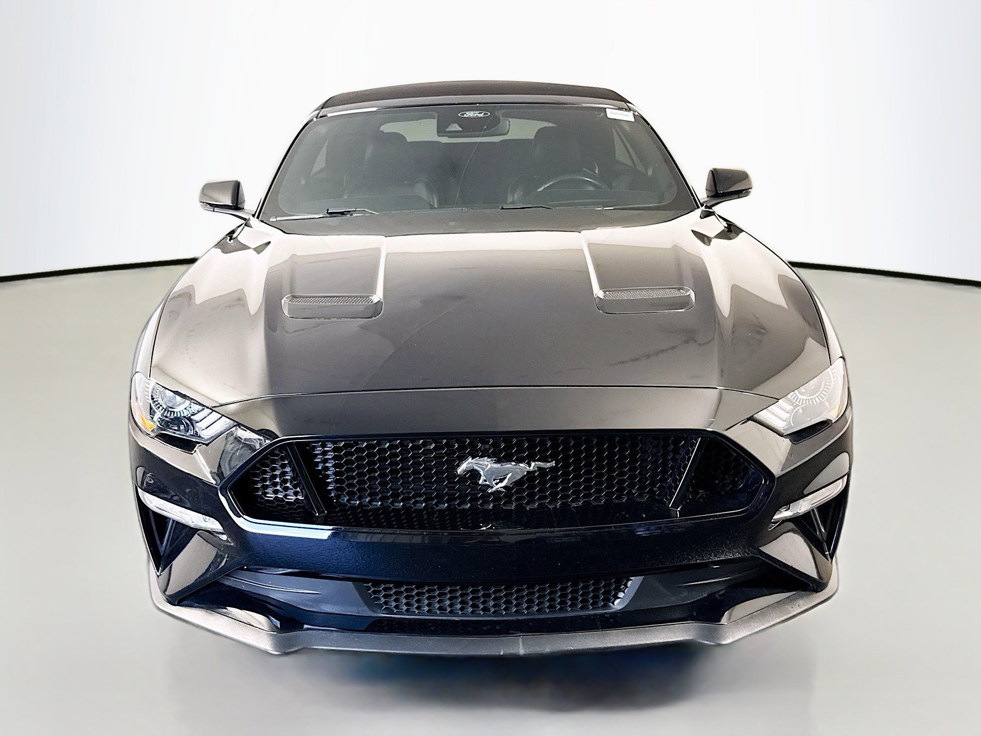 Used 2021 Ford Mustang GT Premium w/ Equipment Group 401A image 2