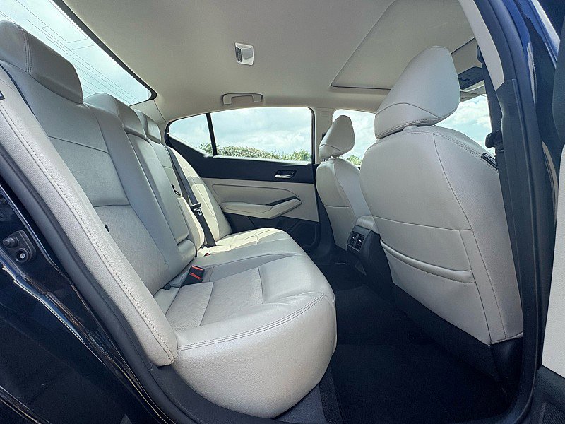 Used 2024 Nissan Altima 2.5 SL image 30