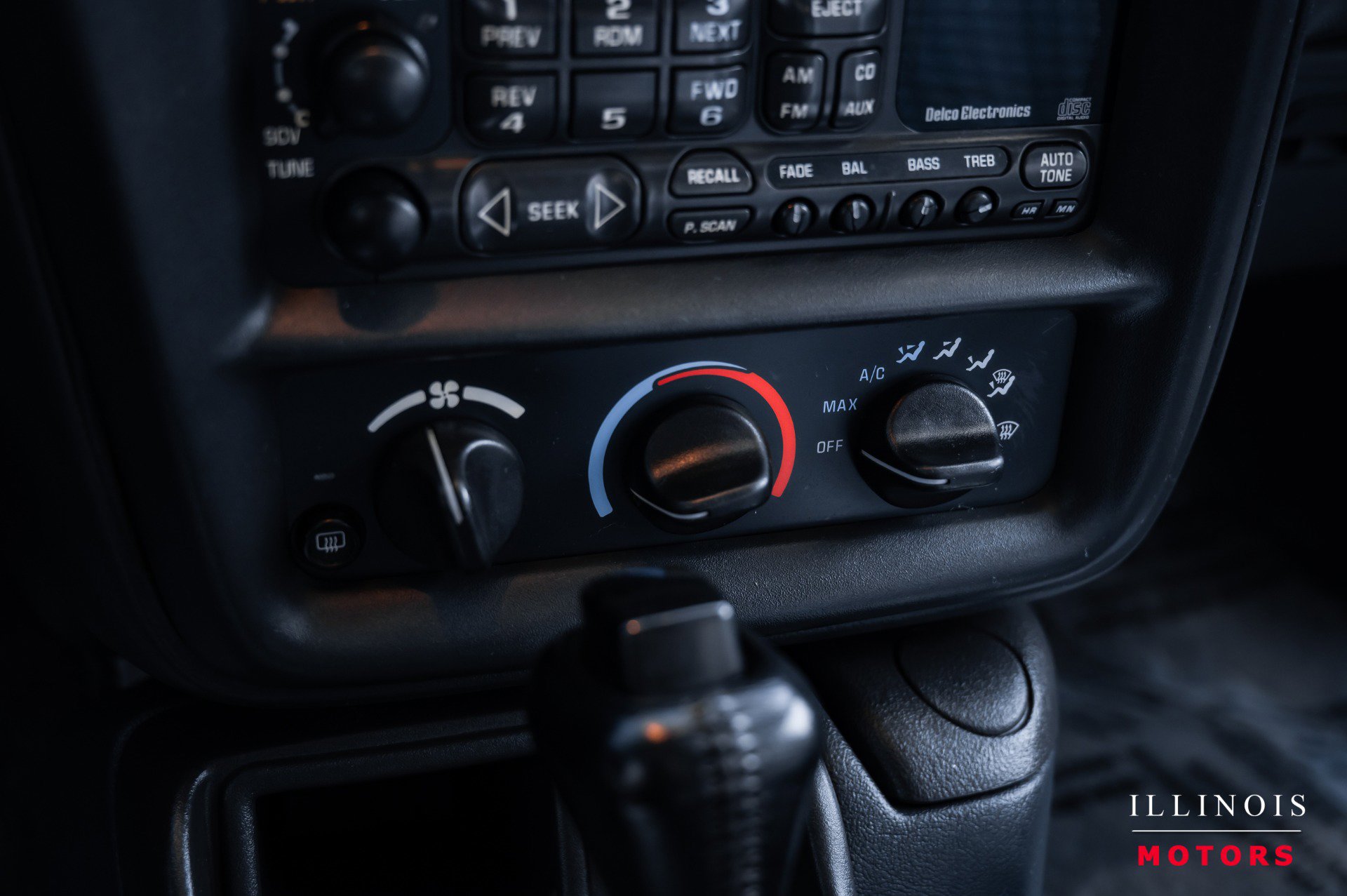 Used 1997 Chevrolet Camaro Z28 image 21