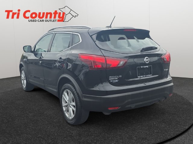 Used 2017 Nissan Rogue Sport SV AWD/4WD image 6