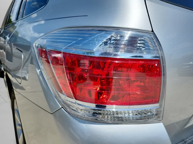 Used 2013 Toyota Highlander Limited AWD/4WD image 34