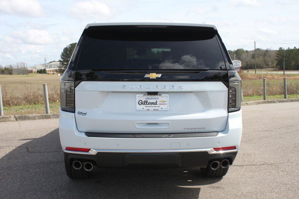 New 2026 Chevrolet Suburban Premier image 21