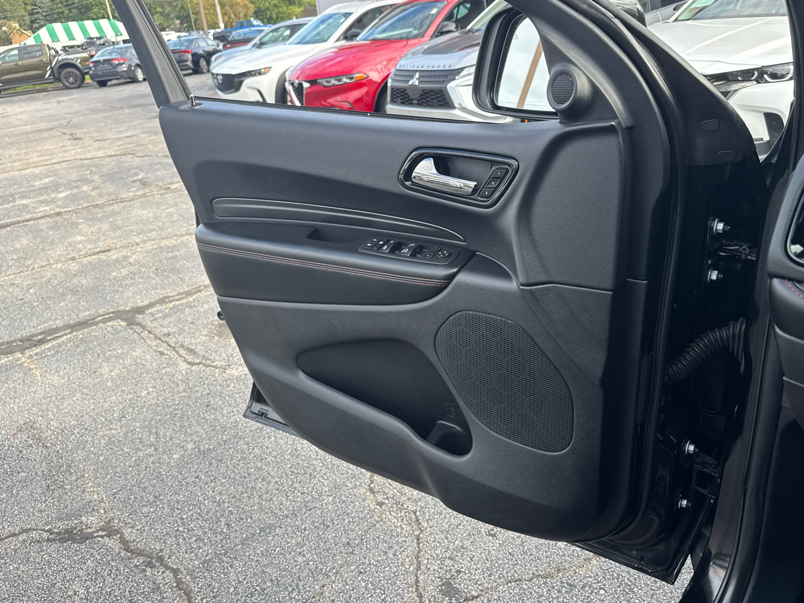 Used 2025 Dodge Durango GT AWD/4WD image 18