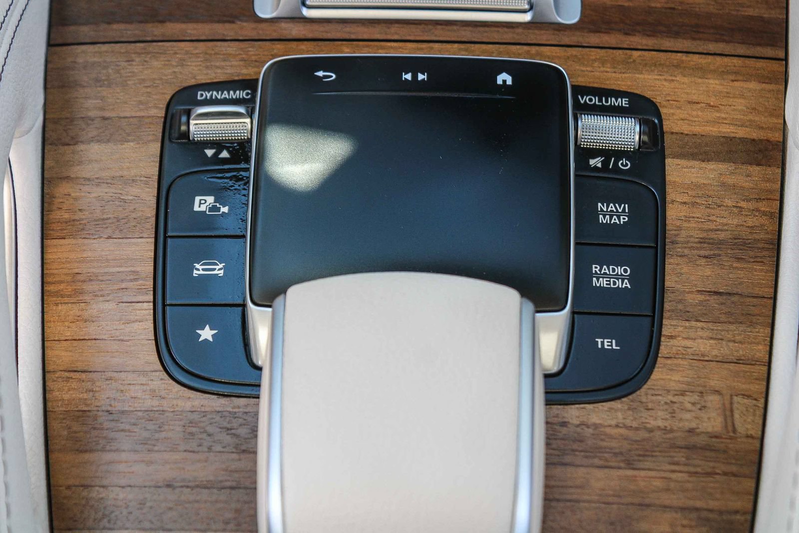 Certified 2024 Mercedes-Benz GLS 450 4MATIC image 15