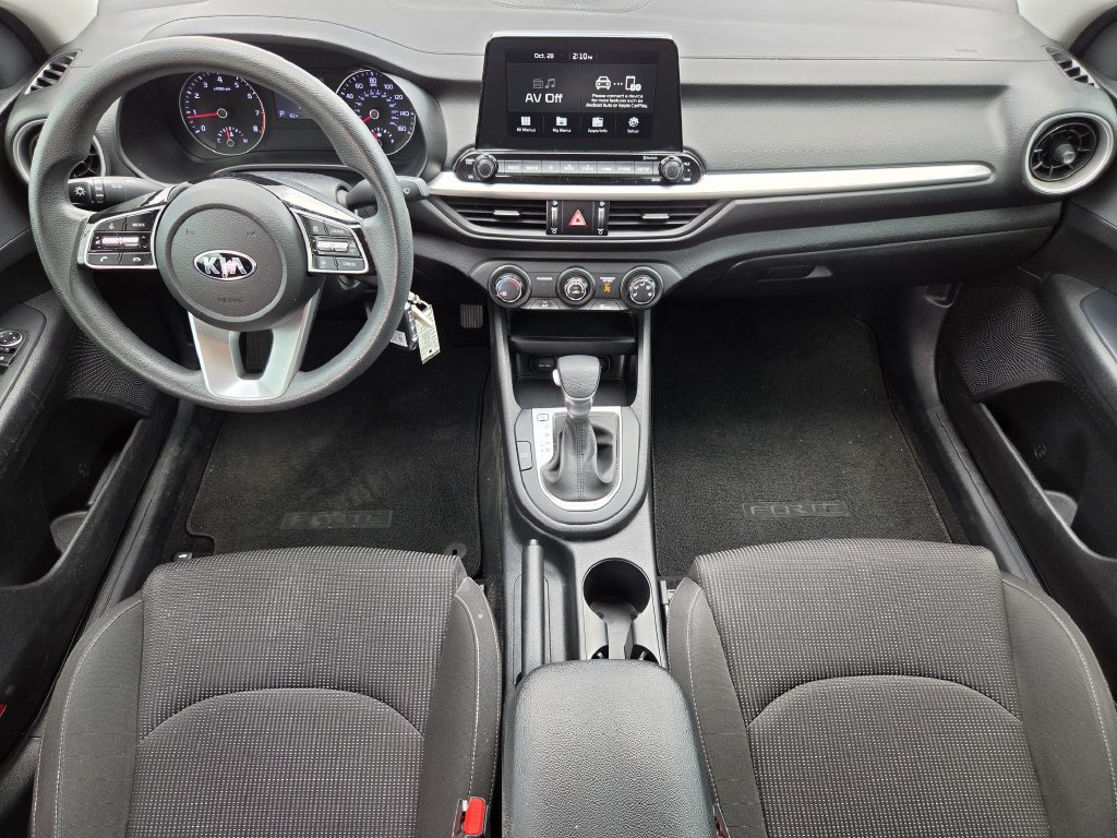 Used 2020 Kia Forte LXS FWD image 5