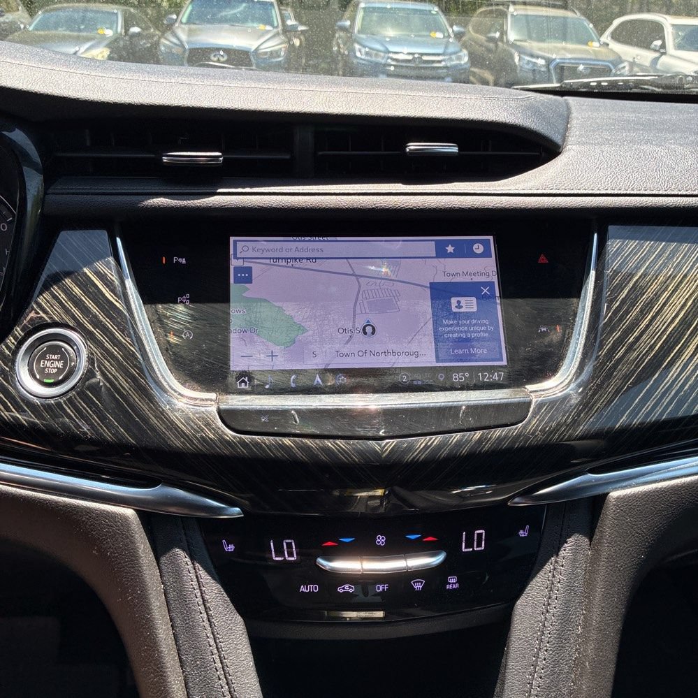 Used 2021 Cadillac XT6 Premium Luxury AWD/4WD image 5
