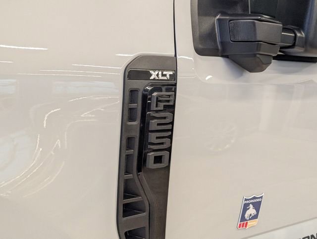 New 2026 Ford F250 XLT w/ XLT Premium Package image 7
