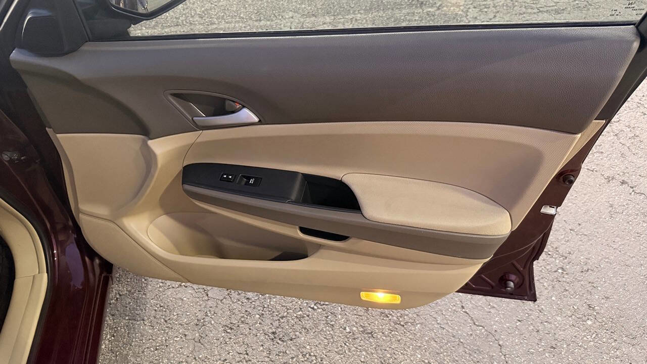 Used 2008 Honda Accord LX-P image 32