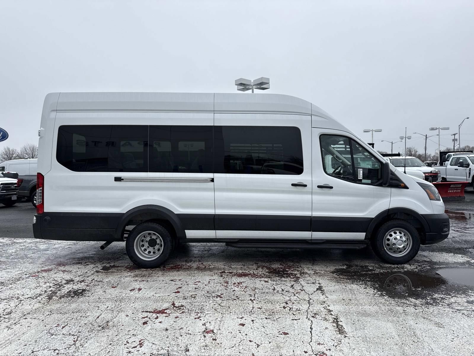 New 2026 Ford Transit 350 XL image 2