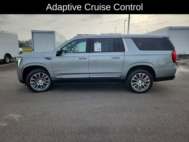 Used 2025 GMC Yukon XL Denali image 4