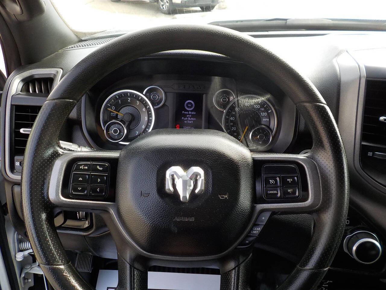 Used 2022 RAM 2500 Tradesman w/ Chrome Appearance Group image 16