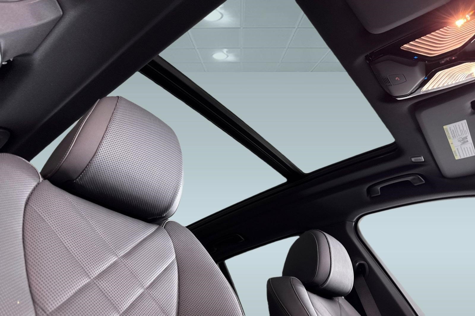 New 2026 BMW X5 xDrive50e AWD/4WD image 22