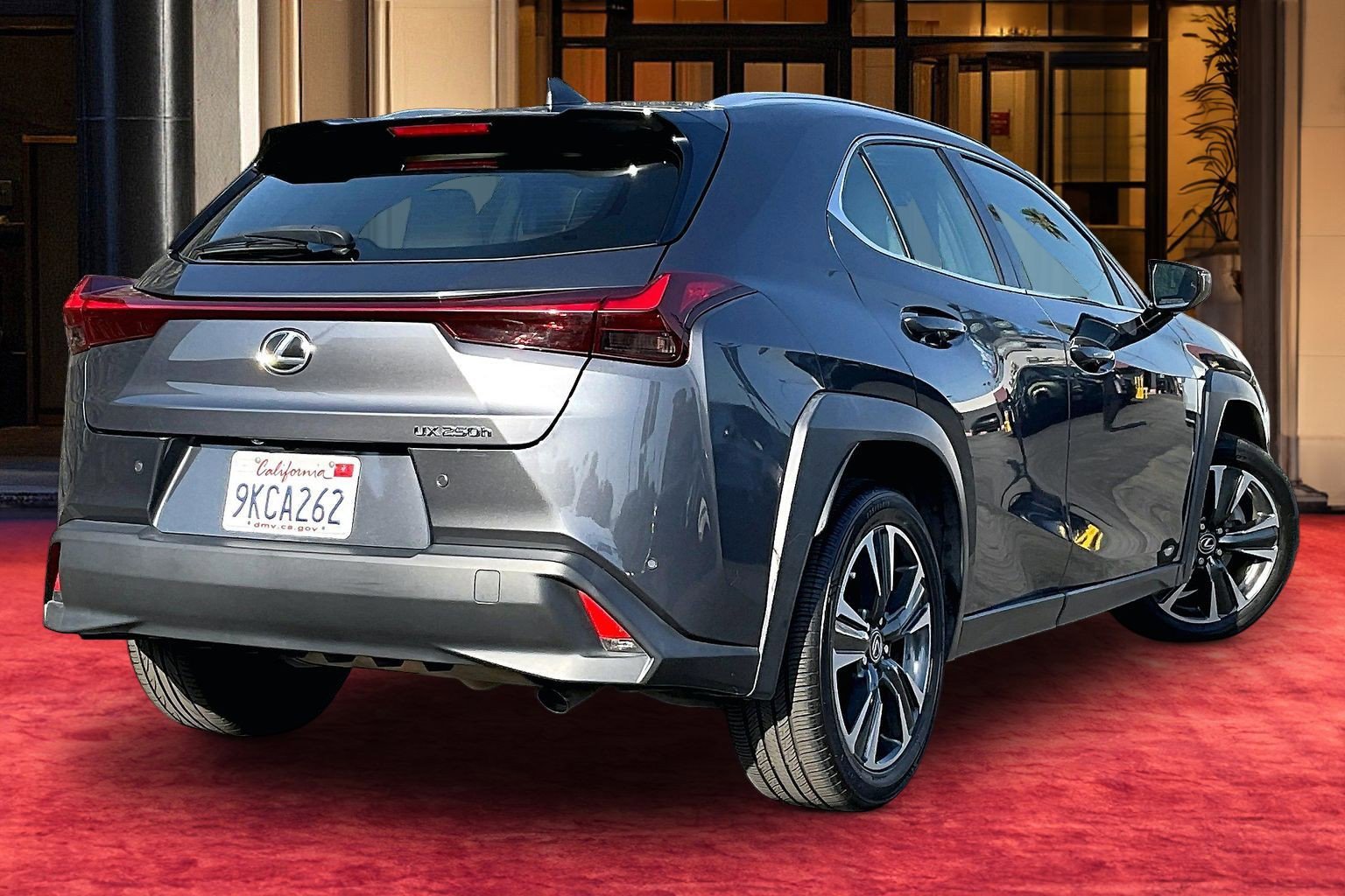 Used 2024 Lexus UX 250h FWD image 6