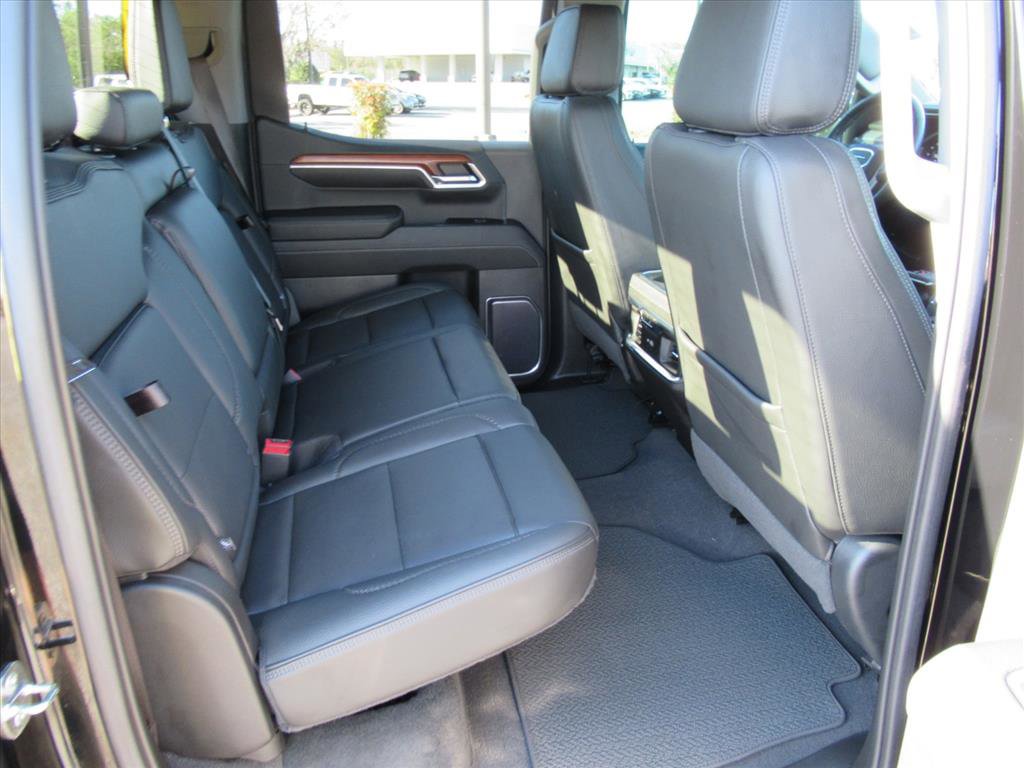 Used 2023 GMC Sierra 1500 Denali w/ Denali Reserve Package image 32