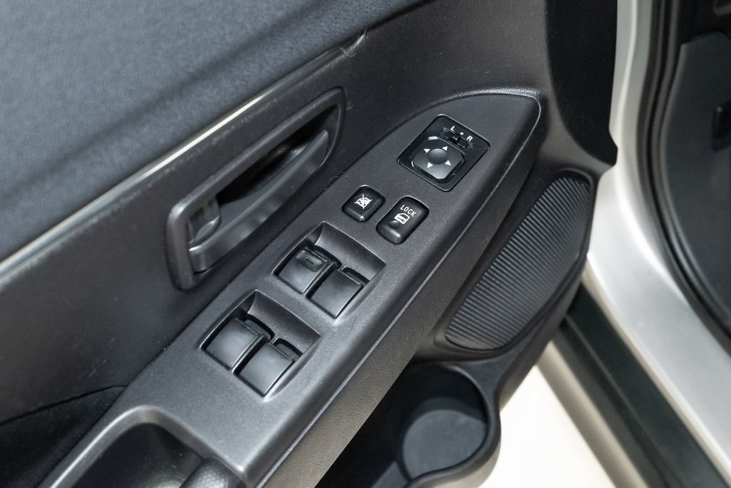 Used 2015 Mitsubishi Outlander Sport ES FWD image 10