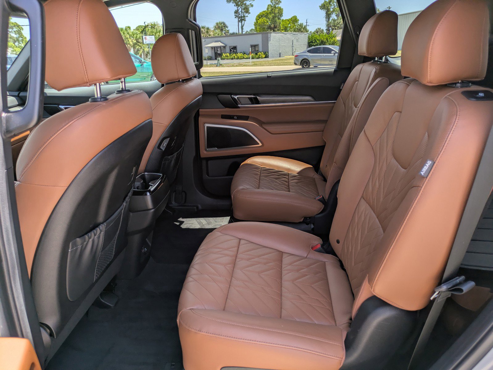 Certified 2023 Kia Telluride EX X-Line AWD/4WD image 12