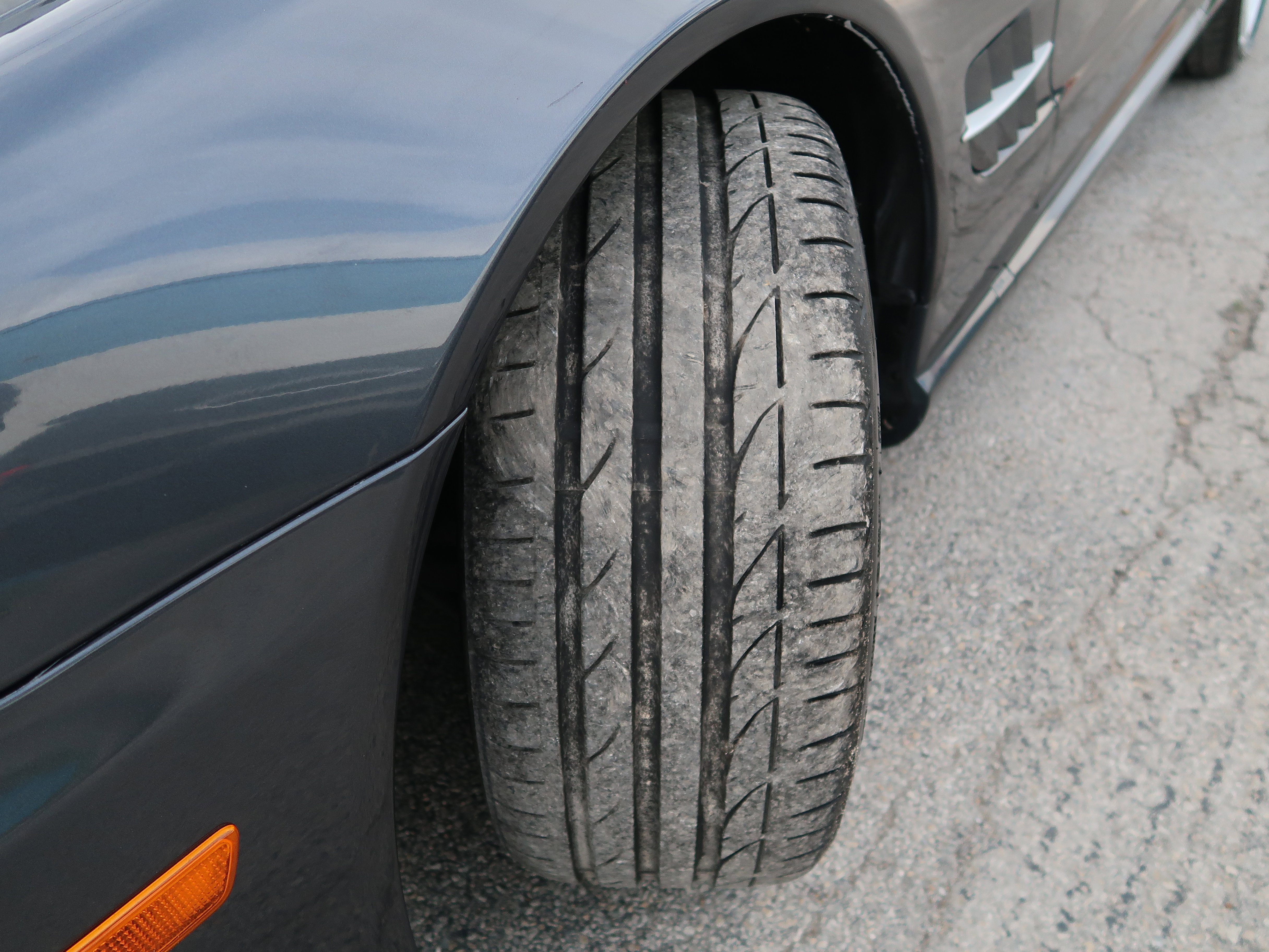 Used 2011 Mercedes-Benz SL 550 image 43