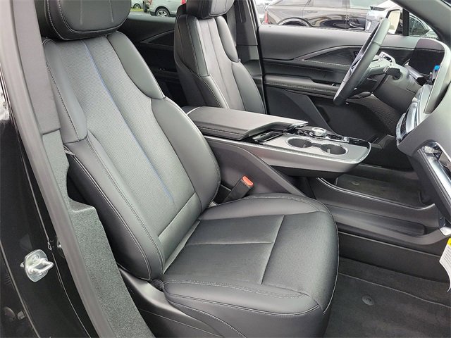 Used 2025 Cadillac Lyriq Luxury image 20