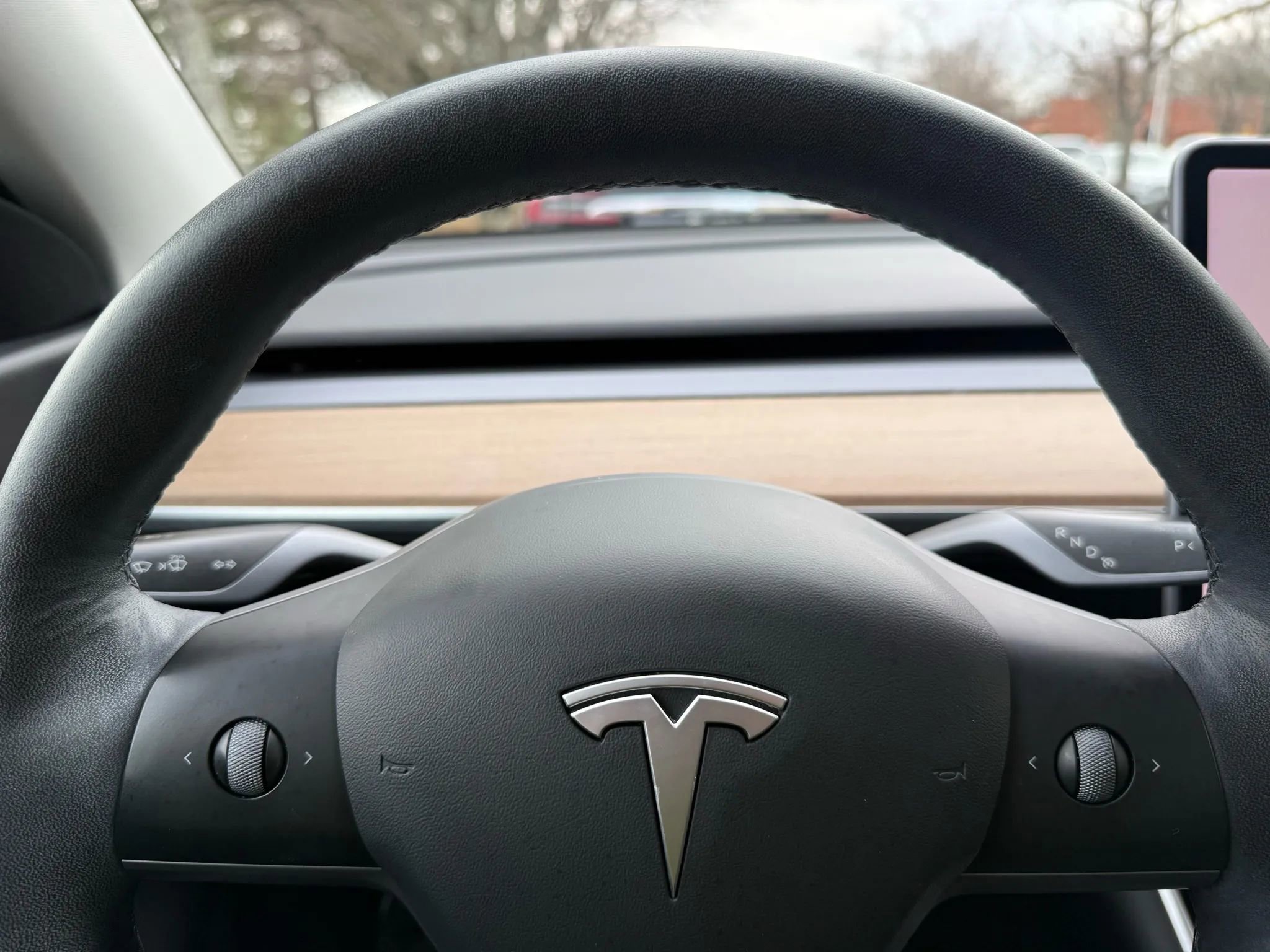 Used 2021 Tesla Model Y Long Range image 23