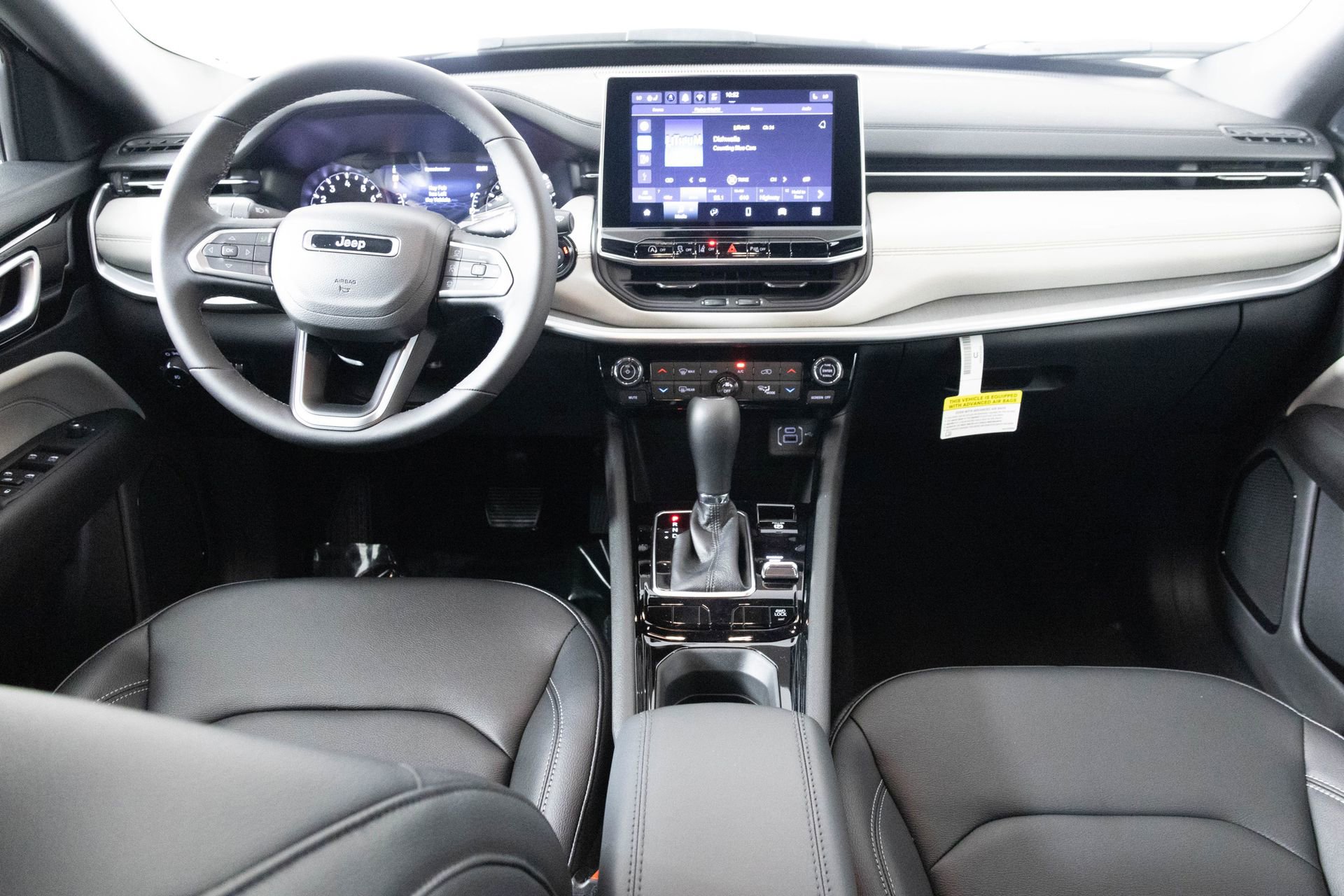 New 2026 Jeep Compass Limited image 3