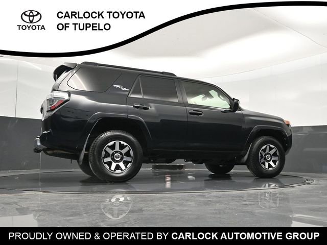 Used 2020 Toyota 4Runner TRD Off-Road AWD/4WD image 41