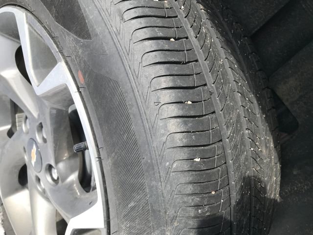 Certified 2025 Chevrolet Trax LT w/ Sunroof Package image 10