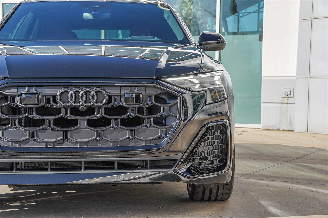 Used 2024 Audi SQ8 Prestige image 6