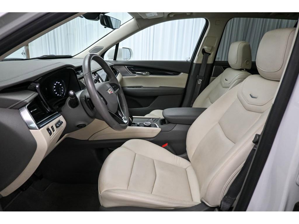 Used 2020 Cadillac XT6 Premium Luxury AWD/4WD image 12