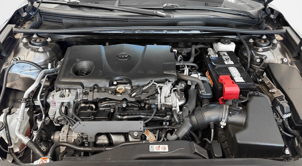 Used 2018 Toyota Camry SE w/ Moonroof Package FWD image 25