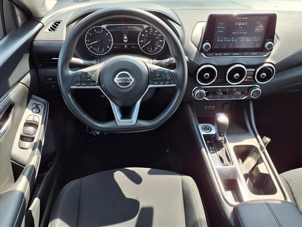 Used 2023 Nissan Sentra SV image 5