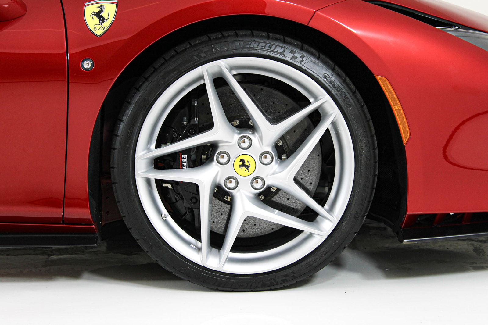 Certified 2023 Ferrari F8 Tributo RWD image 26