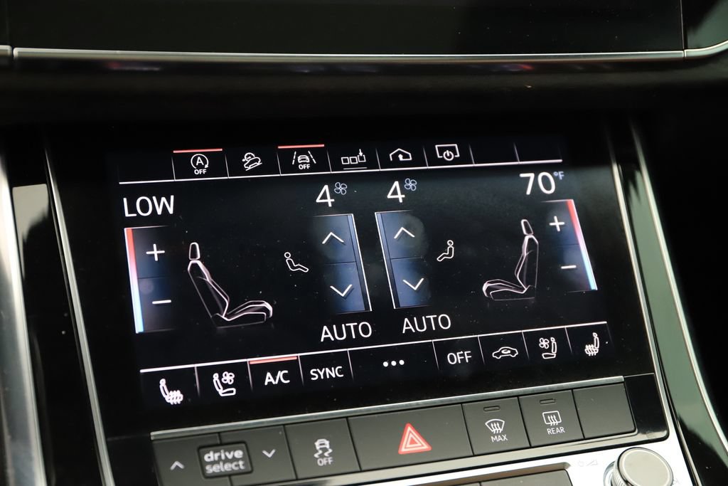 Used 2019 Audi Q8 Premium Plus w/ Premium Plus AWD/4WD image 25