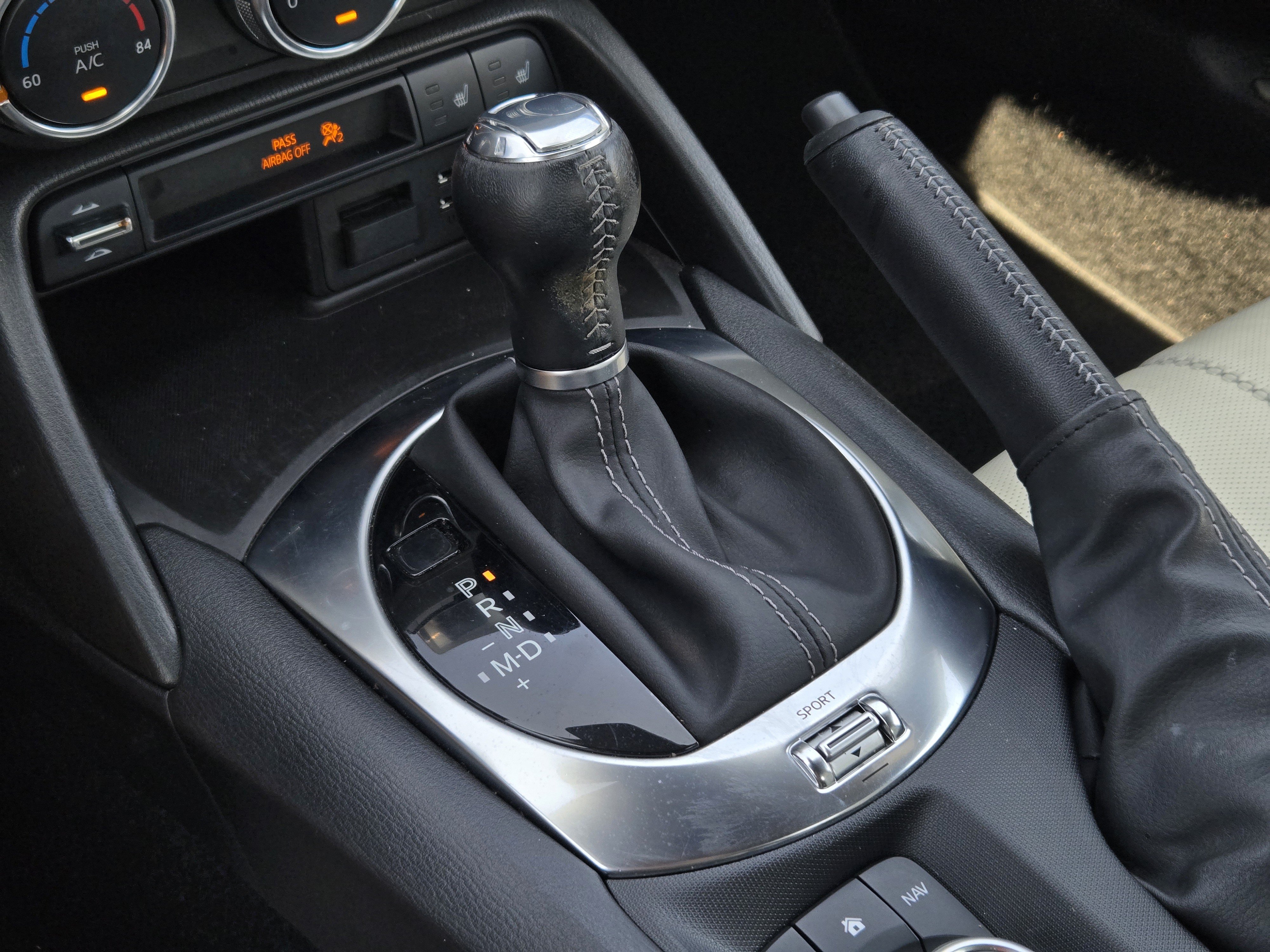 Used 2021 MAZDA MX-5 Miata RF Grand Touring RWD image 28