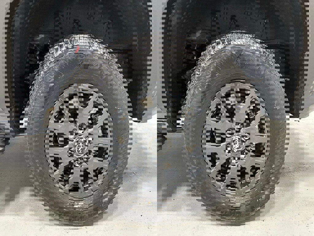 Used 2025 Toyota 4Runner SR5 image 67