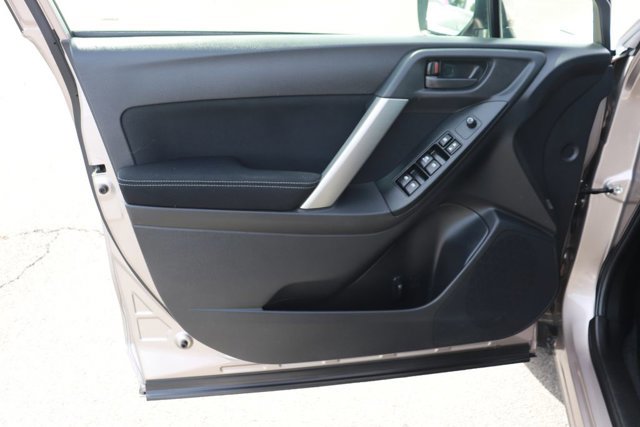 Used 2015 Subaru Forester 2.5i Premium image 10