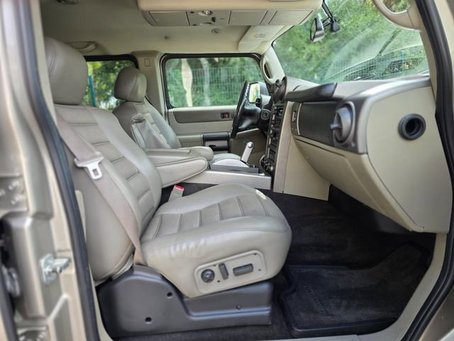 Used 2004 HUMMER H2 image 44