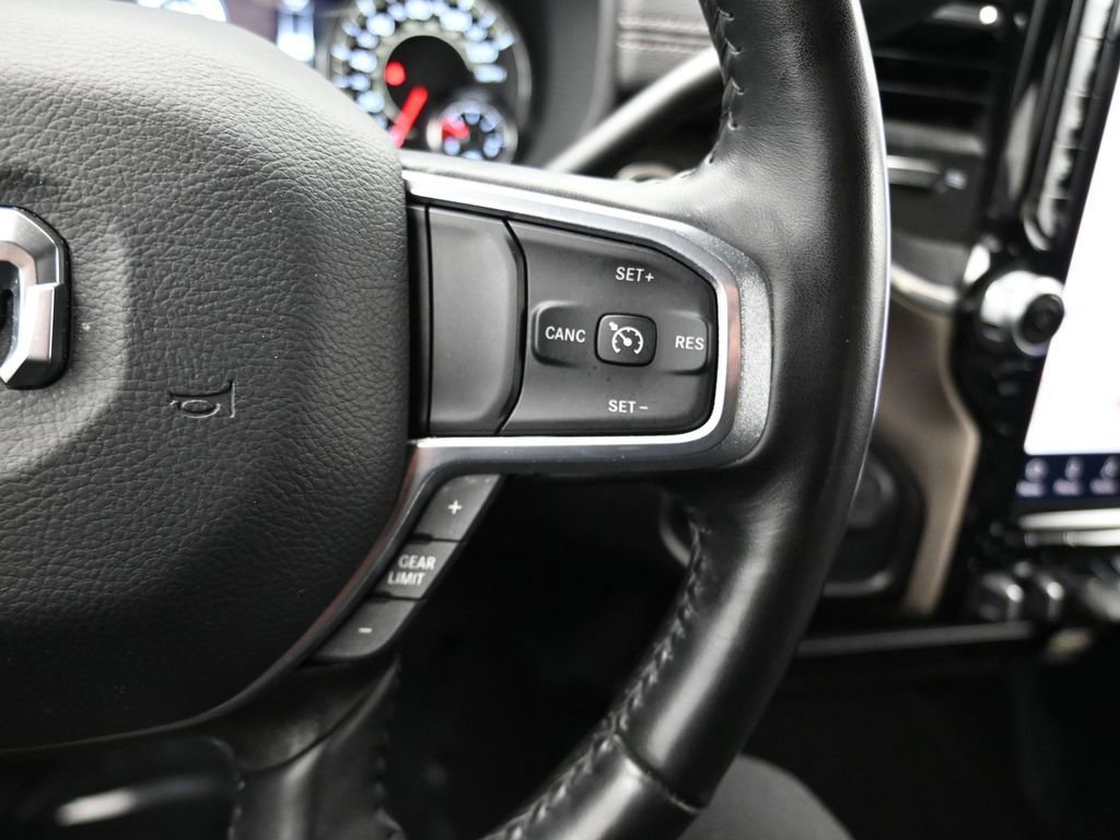 Used 2024 RAM 2500 Laramie image 24