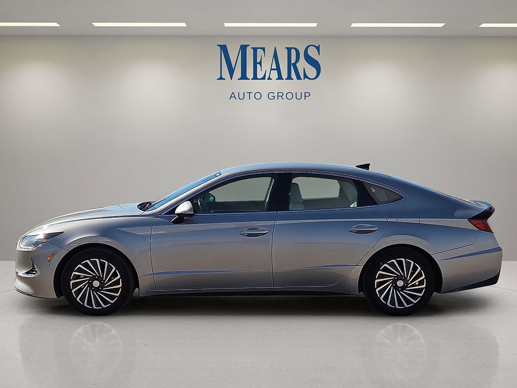 Used 2023 Hyundai Sonata SEL image 2