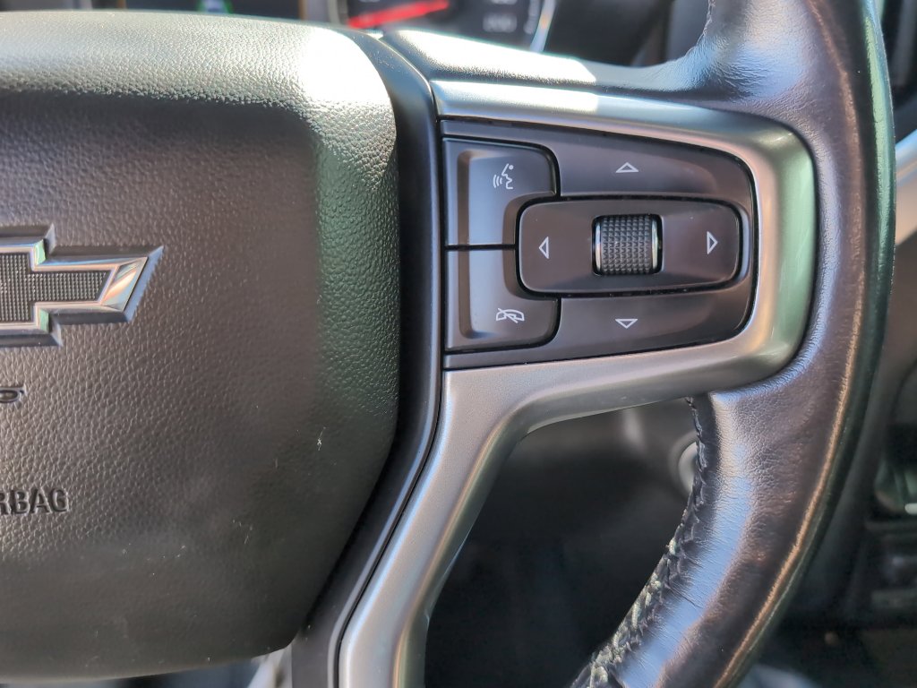 Used 2020 Chevrolet Silverado 1500 LT Trail Boss image 17