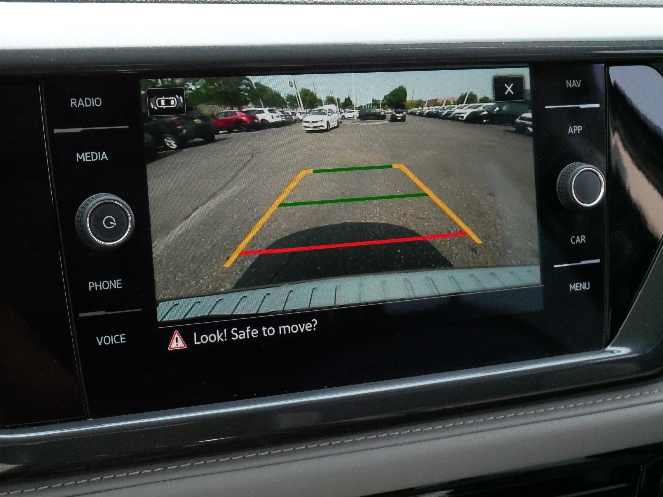 Certified 2023 Volkswagen Taos SEL AWD/4WD image 32